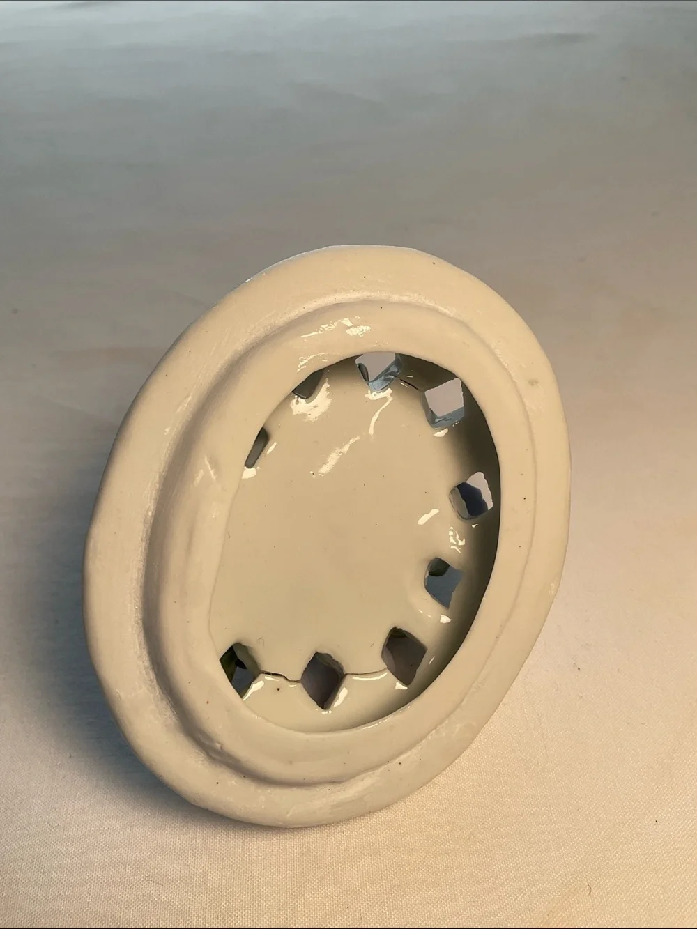 N/A delicate porcelain